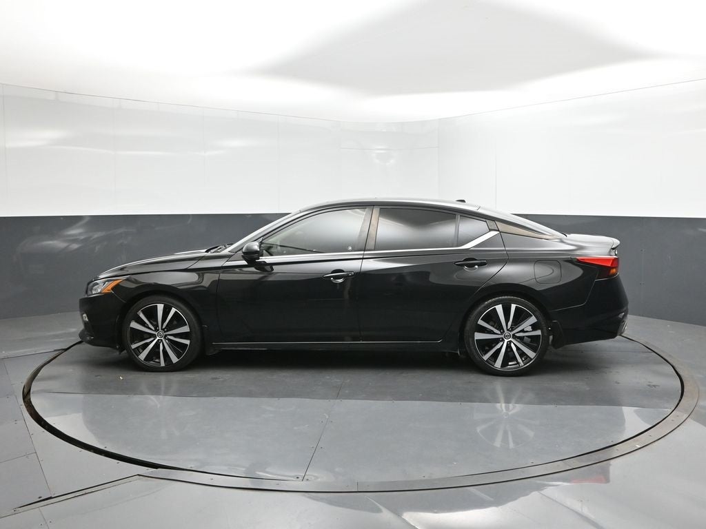 2022 Nissan Altima 2.0 SR