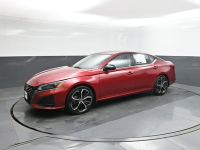 2023 Nissan Altima 2.5 SR