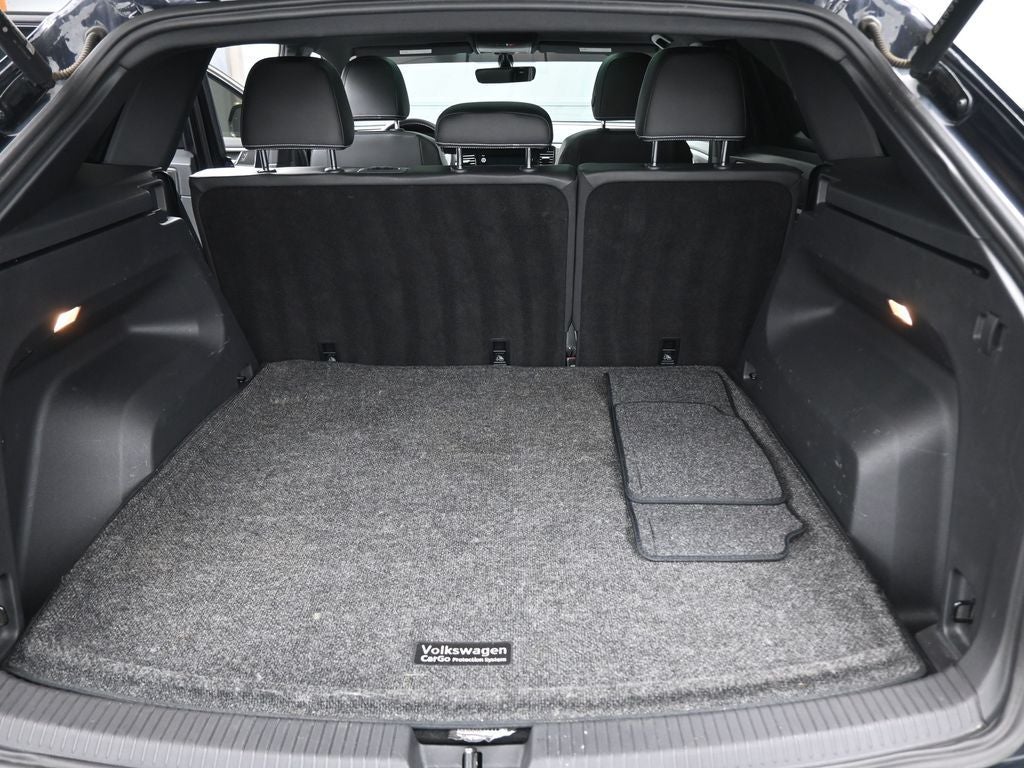 2023 Volkswagen Atlas Cross Sport 2.0T SE w/Technology