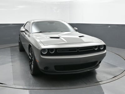 2017 Dodge Challenger SXT