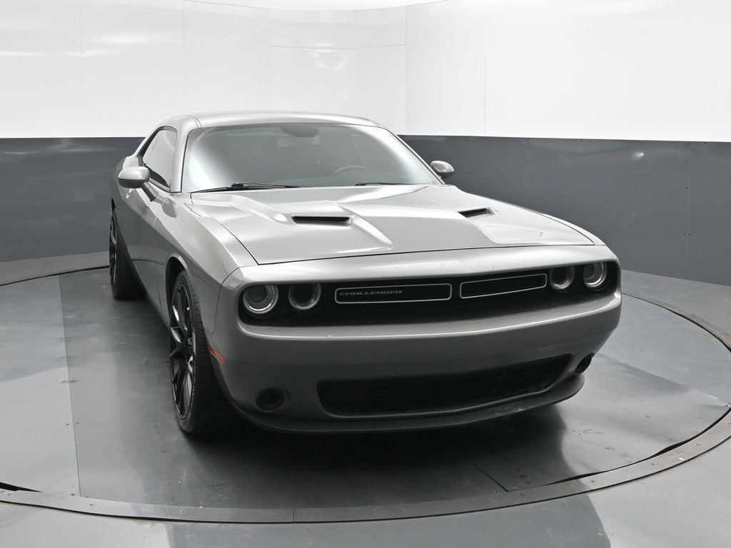 2017 Dodge Challenger SXT
