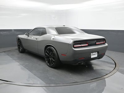 2017 Dodge Challenger SXT