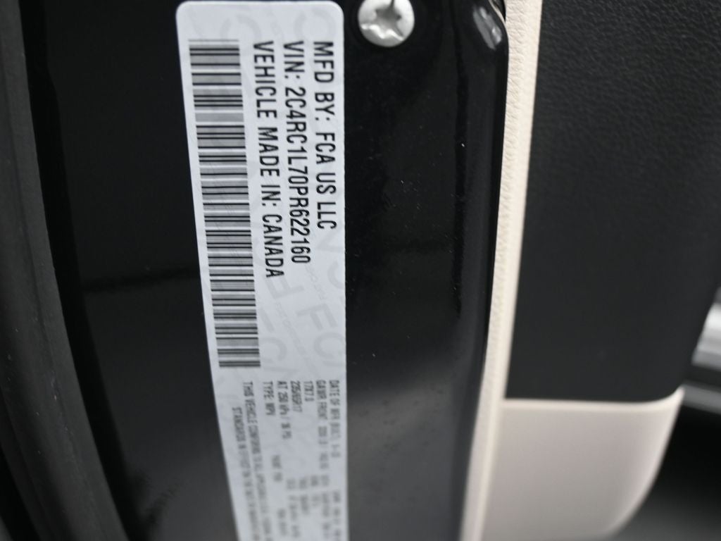 2023 Chrysler Pacifica Hybrid Touring L