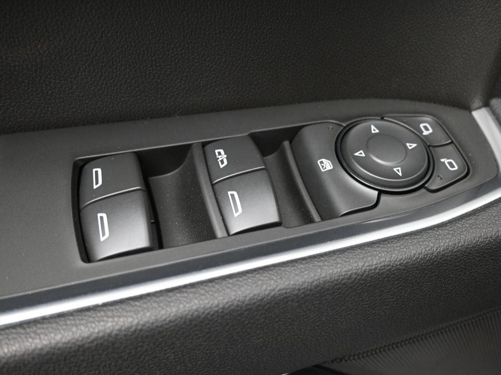 2025 Chevrolet Silverado 1500 LT LT1