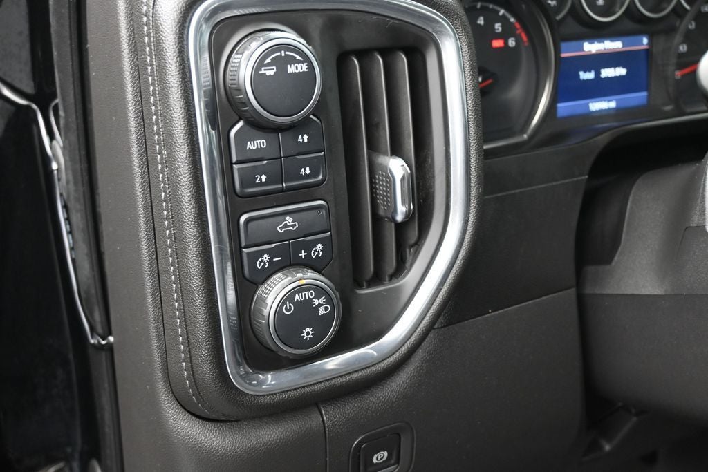 2021 Chevrolet Silverado 1500 LT Texas Edition