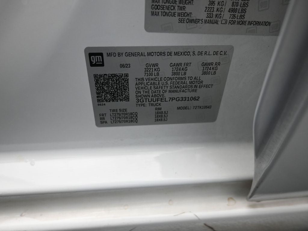 2023 GMC Sierra 1500 AT4X