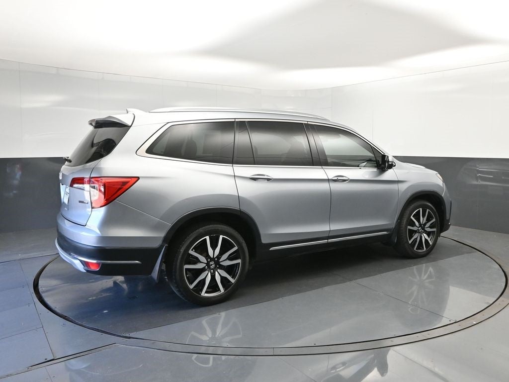 2020 Honda Pilot Touring 8 Passenger