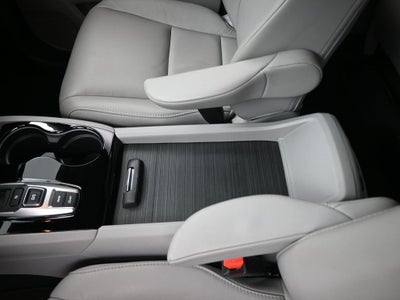 2020 Honda Pilot Touring 8 Passenger