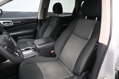 2020 Nissan Pathfinder S