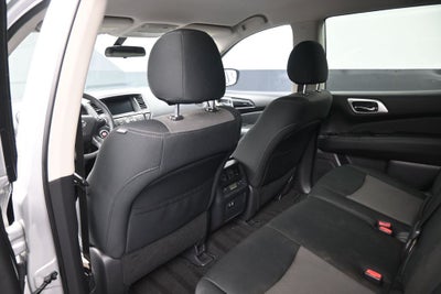 2020 Nissan Pathfinder S