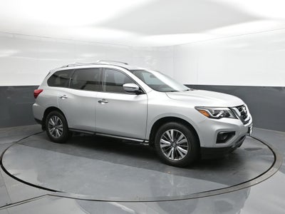 2020 Nissan Pathfinder S