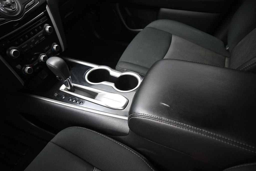 2020 Nissan Pathfinder S