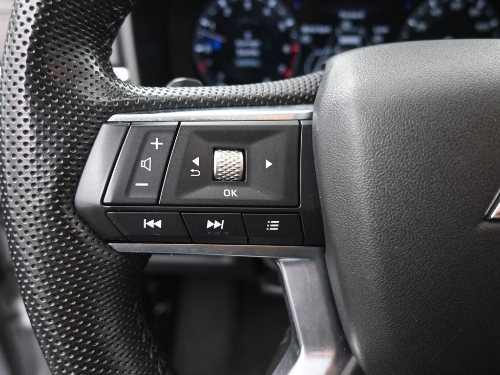 2023 Mitsubishi Outlander SE Black Edition