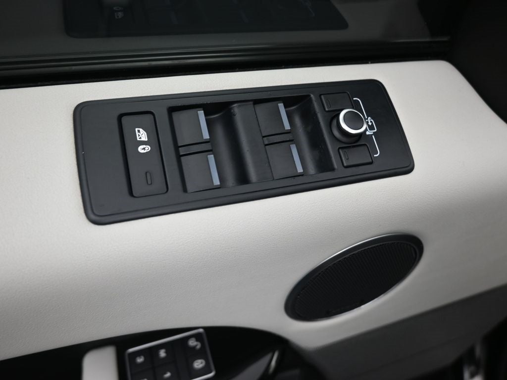 2016 Land Rover Range Rover Sport 3.0L V6 Supercharged HSE