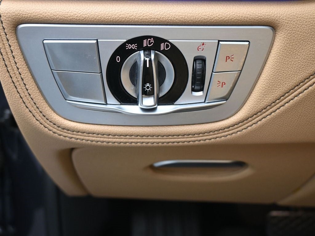 2020 BMW 7 Series 740i