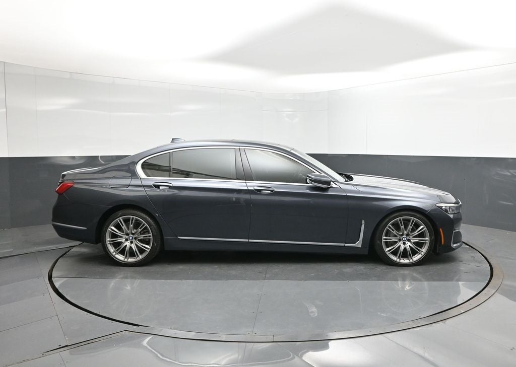 2020 BMW 7 Series 740i