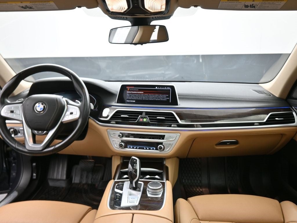 2020 BMW 7 Series 740i