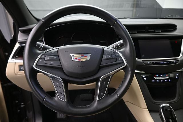 2019 Cadillac XT5 Premium Luxury