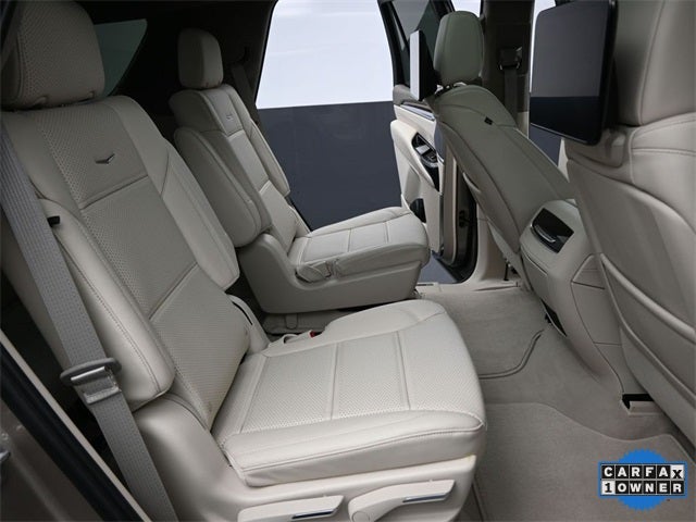 2025 Cadillac Escalade Sport Platinum