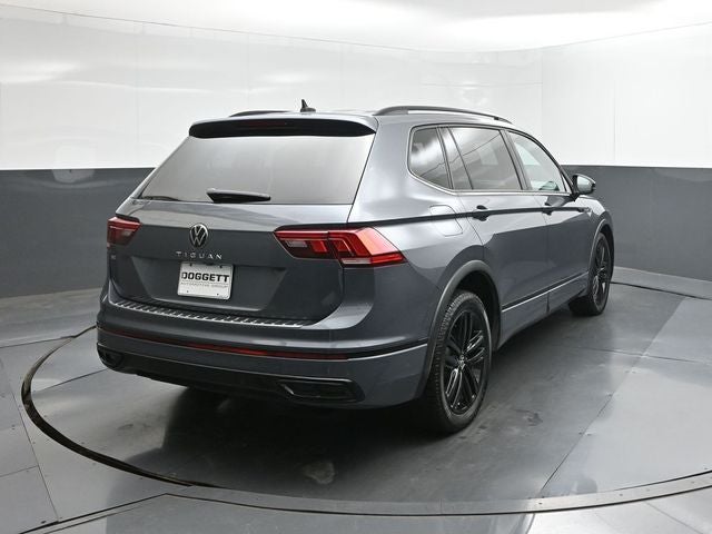 2022 Volkswagen Tiguan 2.0T SE R-Line Black