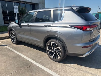 2024 Mitsubishi Outlander SE Black Edition