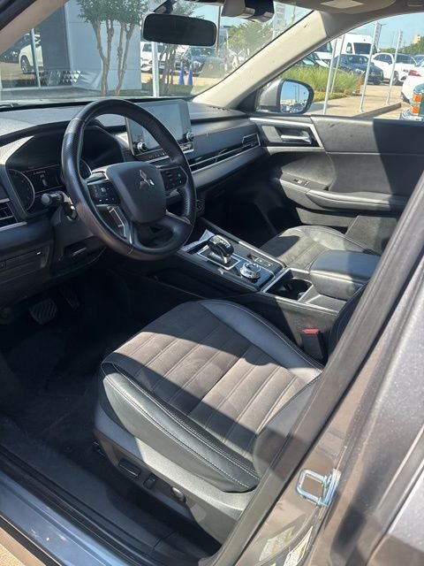 2024 Mitsubishi Outlander SE Black Edition