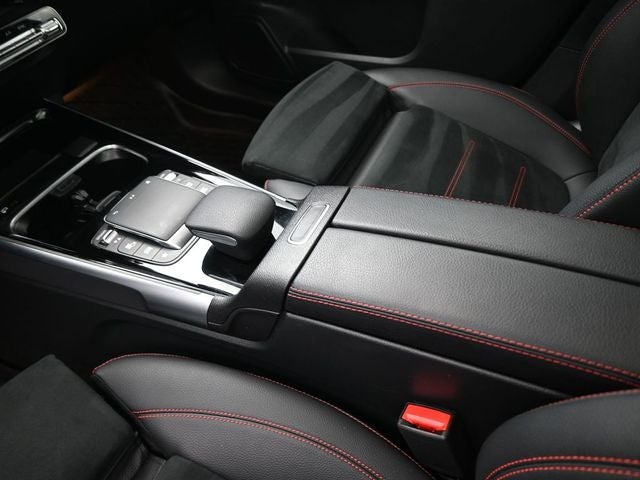 2023 Mercedes-Benz GLB GLB 250