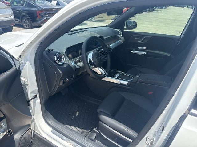 2025 Mercedes-Benz GLB GLB 250