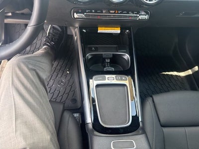 2025 Mercedes-Benz GLB GLB 250