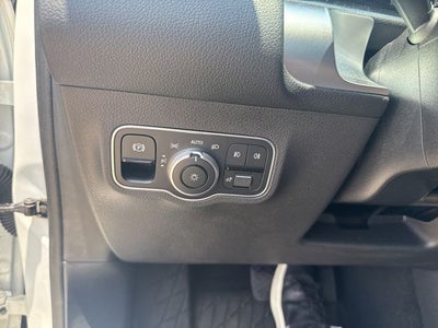 2025 Mercedes-Benz GLB GLB 250