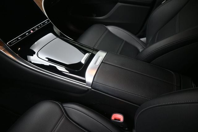 2024 Mercedes-Benz GLC GLC 300