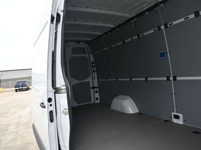 2024 Mercedes-Benz eSprinter 2500 Cargo 170 WB High Roof