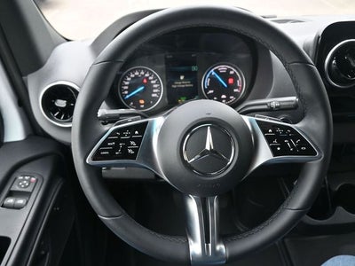 2024 Mercedes-Benz eSprinter 2500 Cargo 170 WB High Roof
