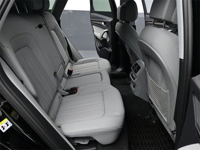 2024 Audi Q5 40 Premium quattro