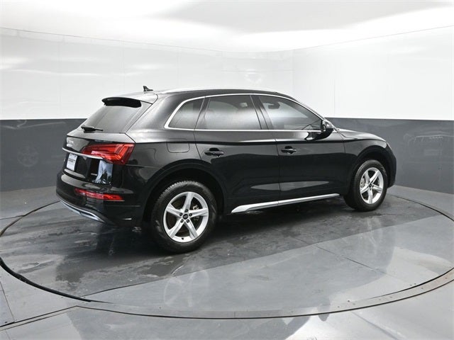 2024 Audi Q5 40 Premium quattro