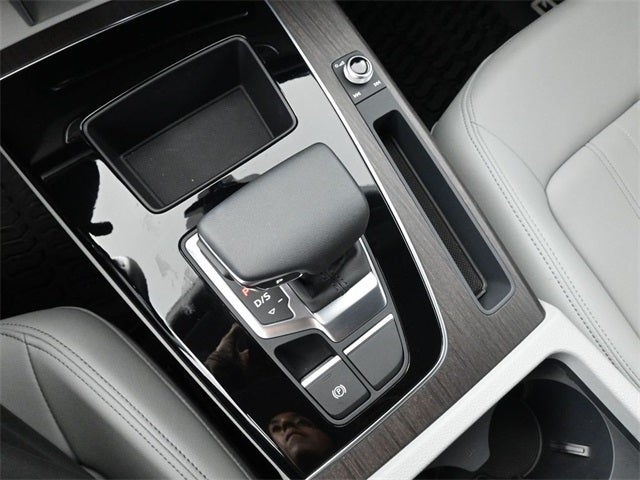 2024 Audi Q5 40 Premium quattro
