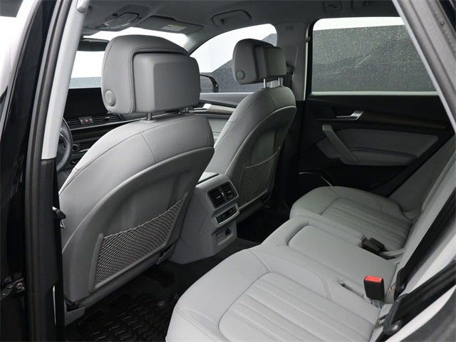 2024 Audi Q5 40 Premium quattro