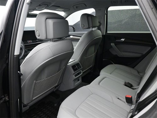 2024 Audi Q5 40 Premium quattro