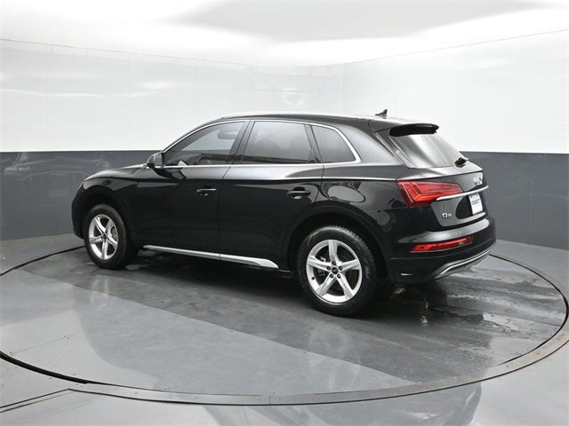 2024 Audi Q5 40 Premium quattro