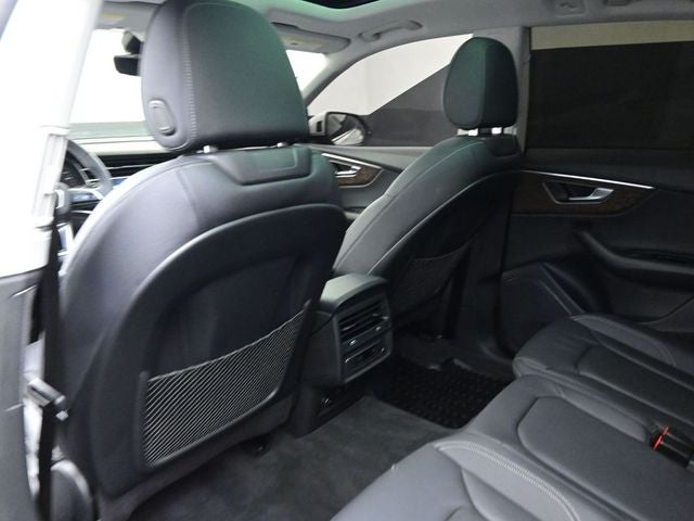 2023 Audi Q8 55 Premium quattro