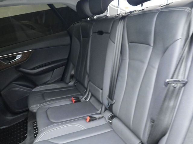 2023 Audi Q8 55 Premium quattro