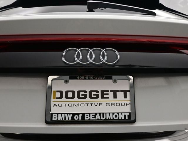 2023 Audi Q8 55 Premium quattro