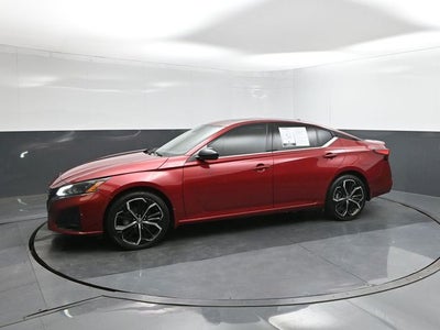 2023 Nissan Altima 2.5 SR