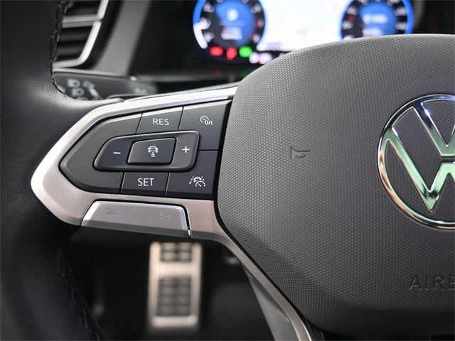 2024 Volkswagen Atlas Cross Sport 2.0T SEL Premium R-Line