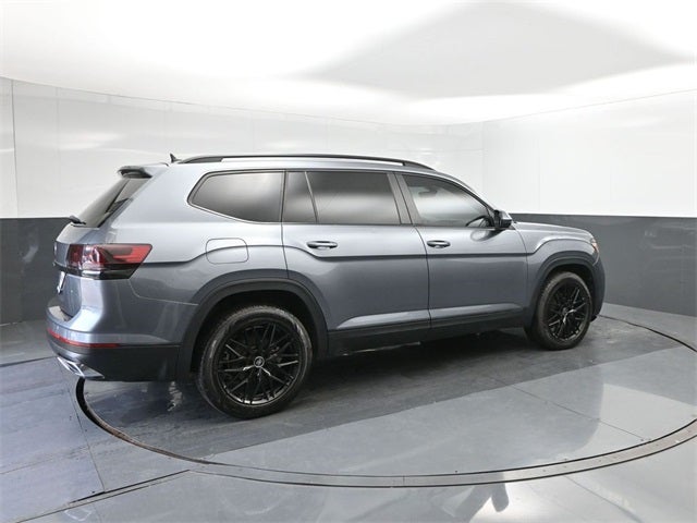 2023 Volkswagen Atlas 2.0T SE w/Technology