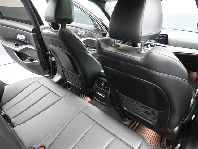 2022 BMW 3 Series 330i