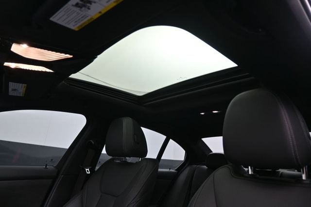 2023 BMW 3 Series 330i xDrive