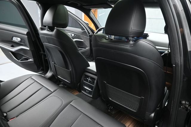 2023 BMW 3 Series 330i xDrive