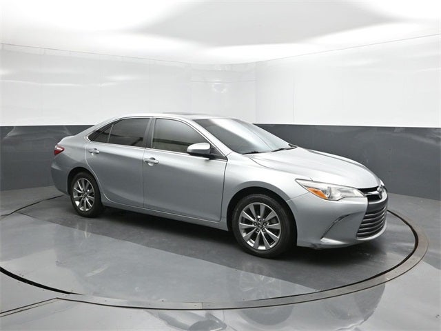 2016 Toyota Camry XLE