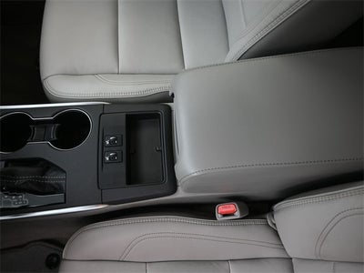 2016 Toyota Camry XLE